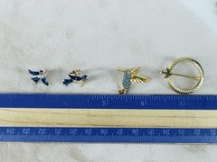 Vintage Estate Brooch Pin Lot 9 Mixed Materials Bird Rhinestone Enamel Plastic
