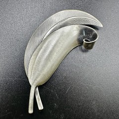 Sterling Leaf Brooch Pin Large 2.5 inches Signed Jewel Art Silver 925 9g Vintage