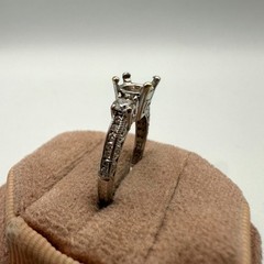 18 Karat White Gold 0.66ctw Diamond Tacori Mounting Ring