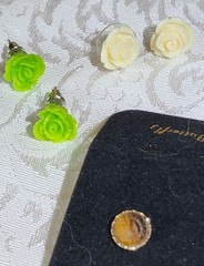 11 Pairs Of Vintage Style Earrings Mixed Materials & Designs Dainty Pierced Styl