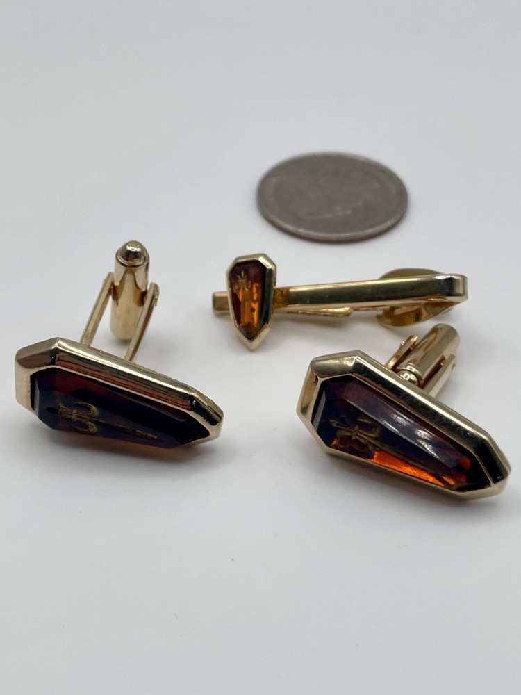 Vintage Shields Gold Tone Fleur-de-lis Cufflinks Tie Clip Set Amber Glass MCM