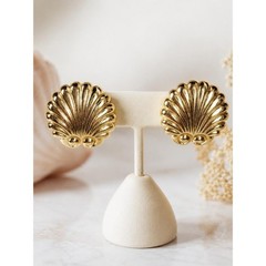 Gold Scallop Shell Stud Earrings Vintage Style Nautical Coastal Statement