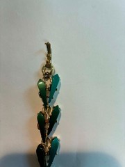 Unsigned Vintage Lisner Style 3 Piece Parure, Two-Tone Teal Thermoset Tulip Leaf