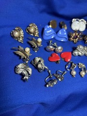 Vintage Lot Clip /Screwback Earrings Dangle Drop Huggie Crystal Pearl L26