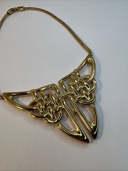 VTG Monet NWT 15” Celtic Knot Bib Statement Necklace Gold Tone MCM NOS