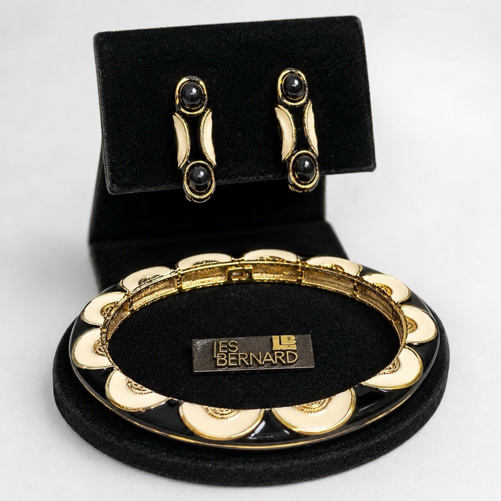 Vintage Les Bernard Black Cream Enamel Bangle Bracelet Clip Earrings Set