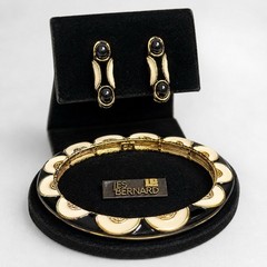 Vintage Les Bernard Black Cream Enamel Bangle Bracelet Clip Earrings Set