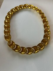 Vintage Statement Necklace In Iconic 80s Design