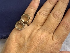 Vtg Ring Size 5.25 Band Costume Jewelry Round Smoky Quartz Look Stones *READ*