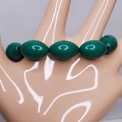Vintage Bracelet Green Beaded Stretchy