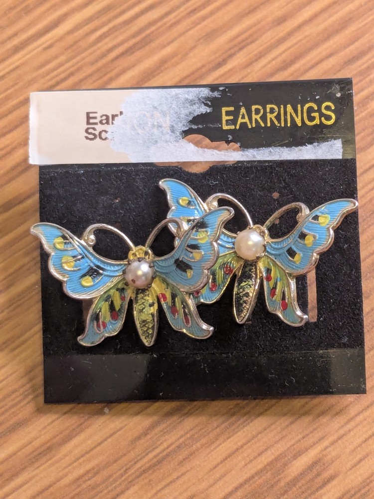 vintage coro butterfly earrings screw back faux pearl blue green silvertone