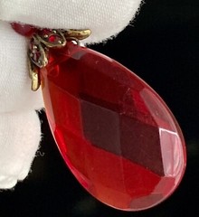 Vintage Red Teardrop Pendant 30in Bead Station Chain 30in Necklace 34g Ladies