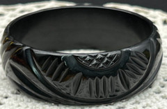 Vintage Carved Thick Black Bakelite Bangle Bracelet Tested 30g