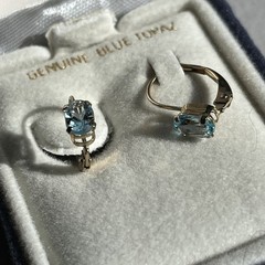 Vintage Oval Blue Topaz 10K Gold Lever Back Earrings USA