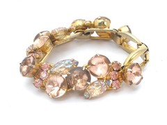 Vintage D & E For Juliana Bracelet Pink Rhinestones 5 Link 7.5″ Long Gold Tone