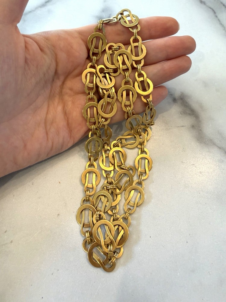 Vintage Metropolitan Museum of Art MMA Gold Plated Cleo Chain Link Necklace