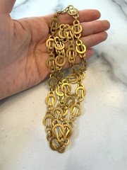 Vintage Metropolitan Museum of Art MMA Gold Plated Cleo Chain Link Necklace