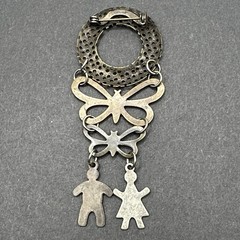 Vintage Dangling Butterfly And People Brooch Pin J44J