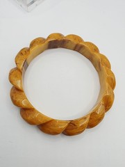 Butterscotch Bakelite Bangle Bracelet Vintage Carved Marbled Chunky Tested 7.5″