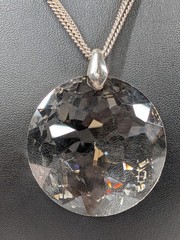 Kenneth Cole Vintage Round Faceted Crystal Pendant Necklace 36″