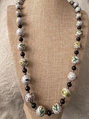 Vintage Chinese Export Cloisonné Beaded Necklace Black Green Floral Enamel 32”