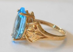 Stunning Color Large 3.50 ct Marquise Blue Topaz 10K Yellow Gold Ring Size 6