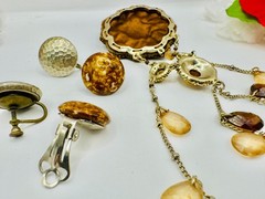 VTG! “Liz Clayborne’s Amber Crystals & Beads Victorian Style Necklace + Earrings