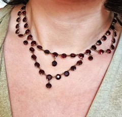 English Late Georgian Early Victorian Almandine Swags Garnet 9 KT Gold Necklace
