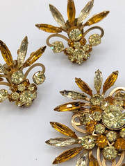 Vintage Judy Lee Rhinestone Brooch Earrings Set Topaz Color Yellow Flowers