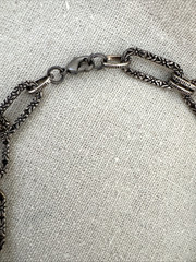 Brutalist Modernist Romantic goth 1960s glitter confetti lucite Necklace Jewelry