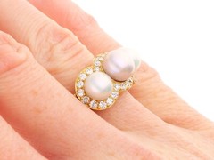 Cultured Pearl and 0.60Ct Diamond 18k Yellow Gold Cluster Ring Circa 1935