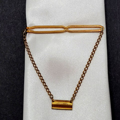 Retro Brass Open Metal Slide Bar with Draping Chain Plaque Vtg Tie Clip Clasp