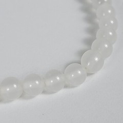 Vintage Translucent White Glass Beaded Necklace 30 In Sprint Ring Clasp 6.3mm