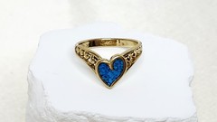 Vintage Gold Tone Heart Shaped Turquoise Ladies Ring Marked 88 – Size 8