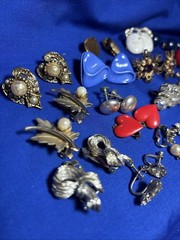 Vintage Lot Clip /Screwback Earrings Dangle Drop Huggie Crystal Pearl L26
