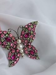 1970s Butterfly Pin Rhinestones of Pink and Green with Pearls