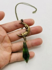 Vintage Art Nouveau Style Bronze Crescent Moon Goddess Green Drop-down Necklace