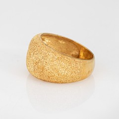 80s Portuguese Shimmer Ring 19k Yellow Gold Dome Band Sz 7.25 Fine Jewelry