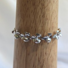Vtg Sterling Silver Leaf Bracelet 7.32g Fine Jewelry 7.25″ Floral Fold Over