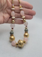 Vintage Casual Corner 1990’s Pinc Gold Beaded Necklace 17in.