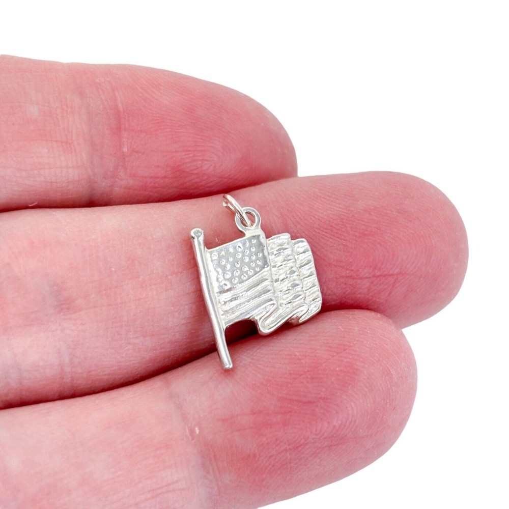 Vintage Jezlaine Sterling Silver 925 American Flag Charm Pendant