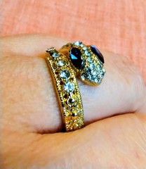 Vintage Gold Tone Blue Marquise and Clear Crystal Rhinestone Cocktail Ring Sz 8