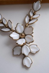 Vintage Crown Trifari Necklace Milk Glass Parure Choker 1960s Elegant Timeless