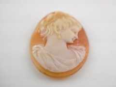 Vintage Loose Hand Carved Shell Cameo Woman with Earrings 1 Inch x 7/8 Inch Long