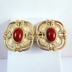 Vintage MONET Red Cabochon Enameled Matte Gold Tone Clip on Earrings