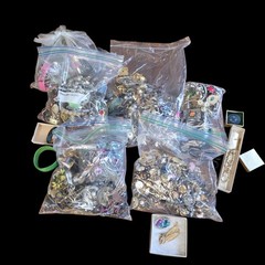 Estate Vintage Costume Jewelry Large 20+ LBS Earing Necklace Bracelet Retro Lot