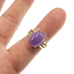 Classic 10k Solid Yellow Gold Natural Lavender Jade and Diamond Ring Size 7