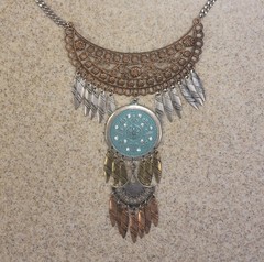 Tribal 18in Bib Necklace Copper And Silver Tone Dangling Feathers Boho Vintage