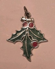 Christmas Holly Leaves Green Red Enamel Sterling Silver 925 Charm Leaf Pendant