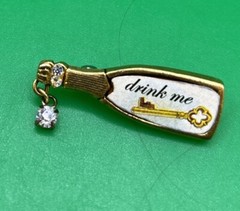 Vintage Maximal art Drink pin Wine Drinker Cute Small